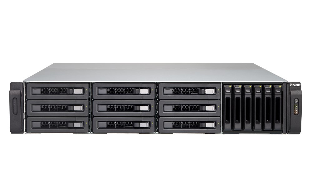 QNAP TVS-1582TU